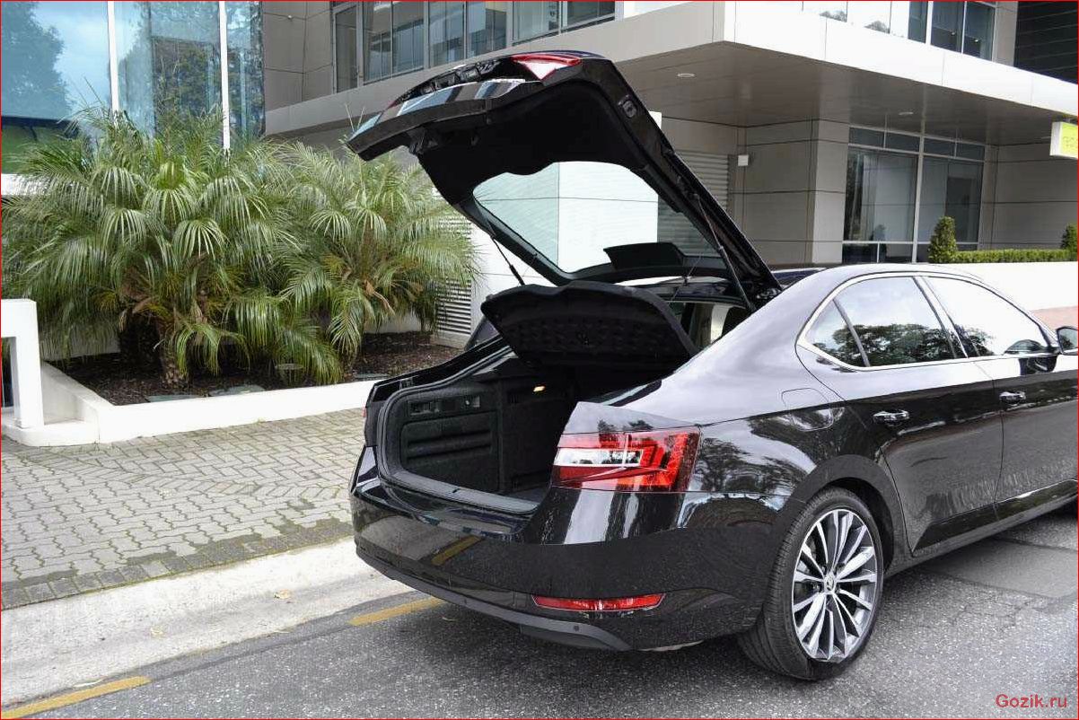 лифтбек, skoda, superb, 2016