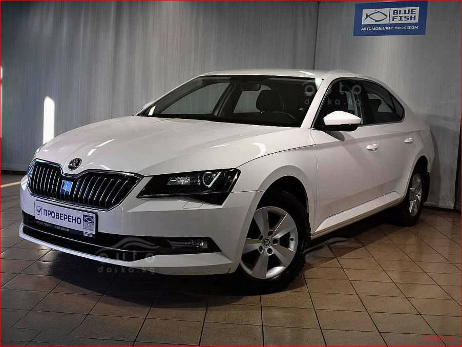 лифтбек, skoda, superb, 2016
