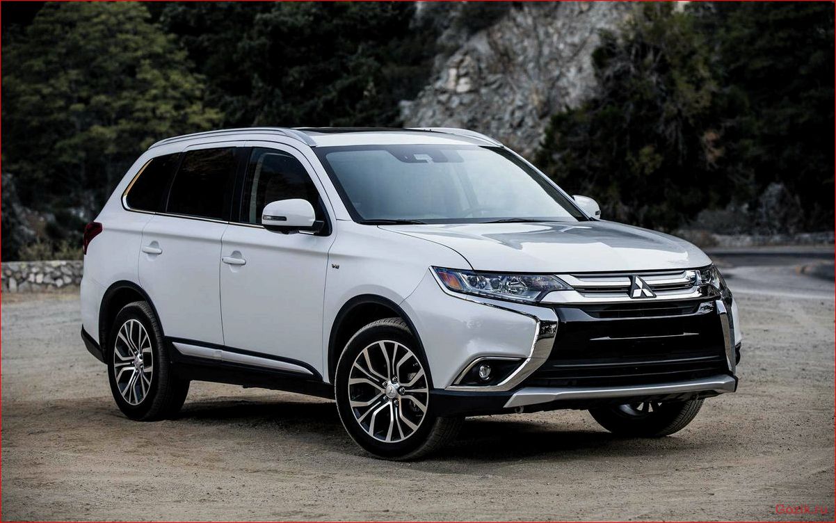 mitsubishi, outlander, 2018-2019, обзор, цены