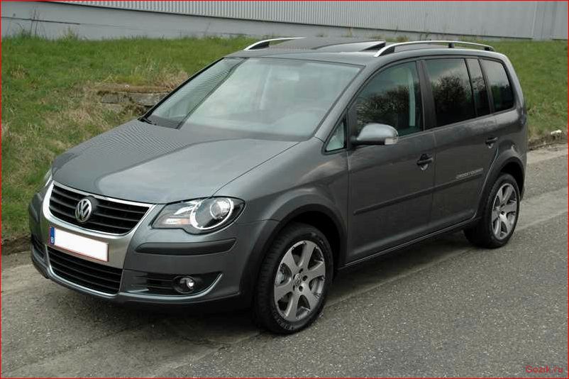 Компактвен Volkswagen Touran 2012-2013 компактвен, volkswagen, touran, 2012-2013