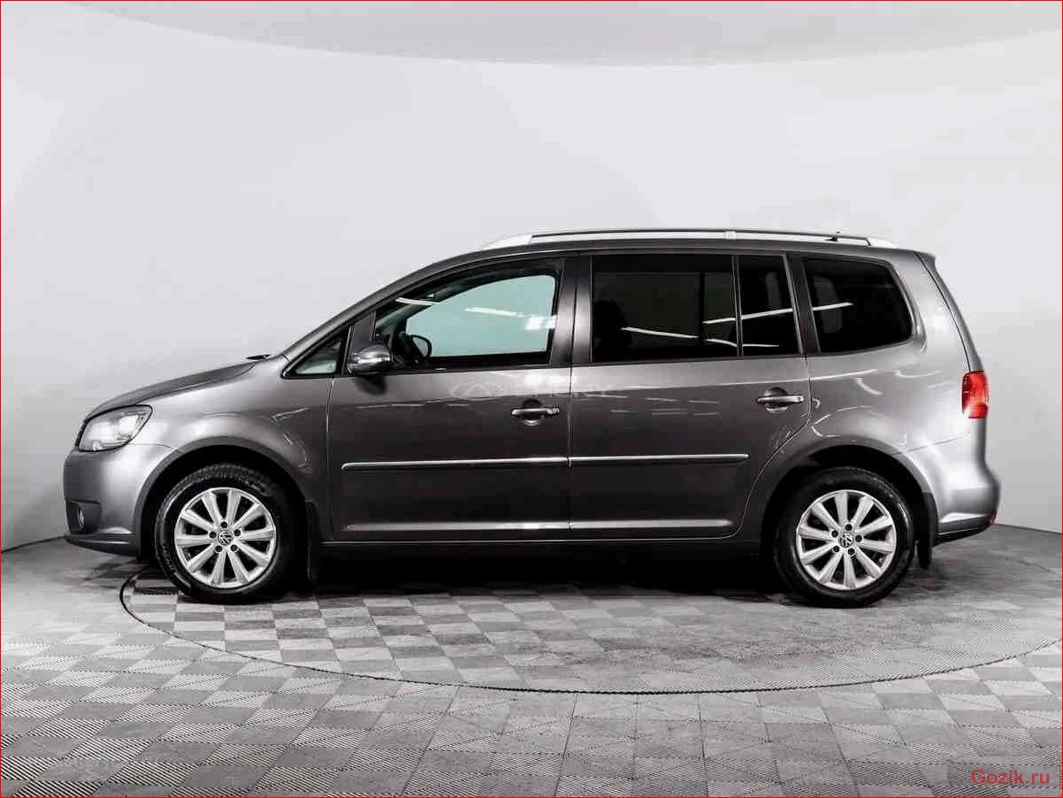 Компактвен Volkswagen Touran 2012-2013 компактвен, volkswagen, touran, 2012-2013