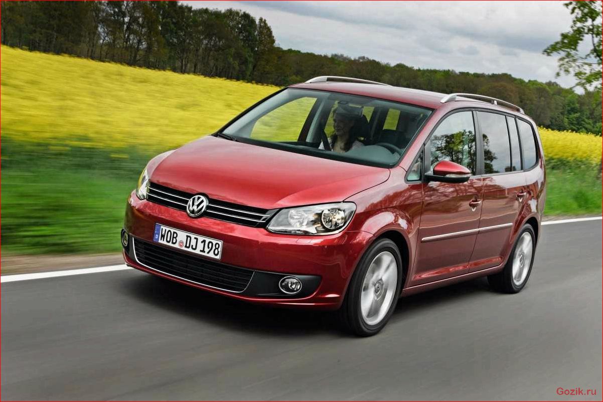 Компактвен Volkswagen Touran 2012-2013 компактвен, volkswagen, touran, 2012-2013