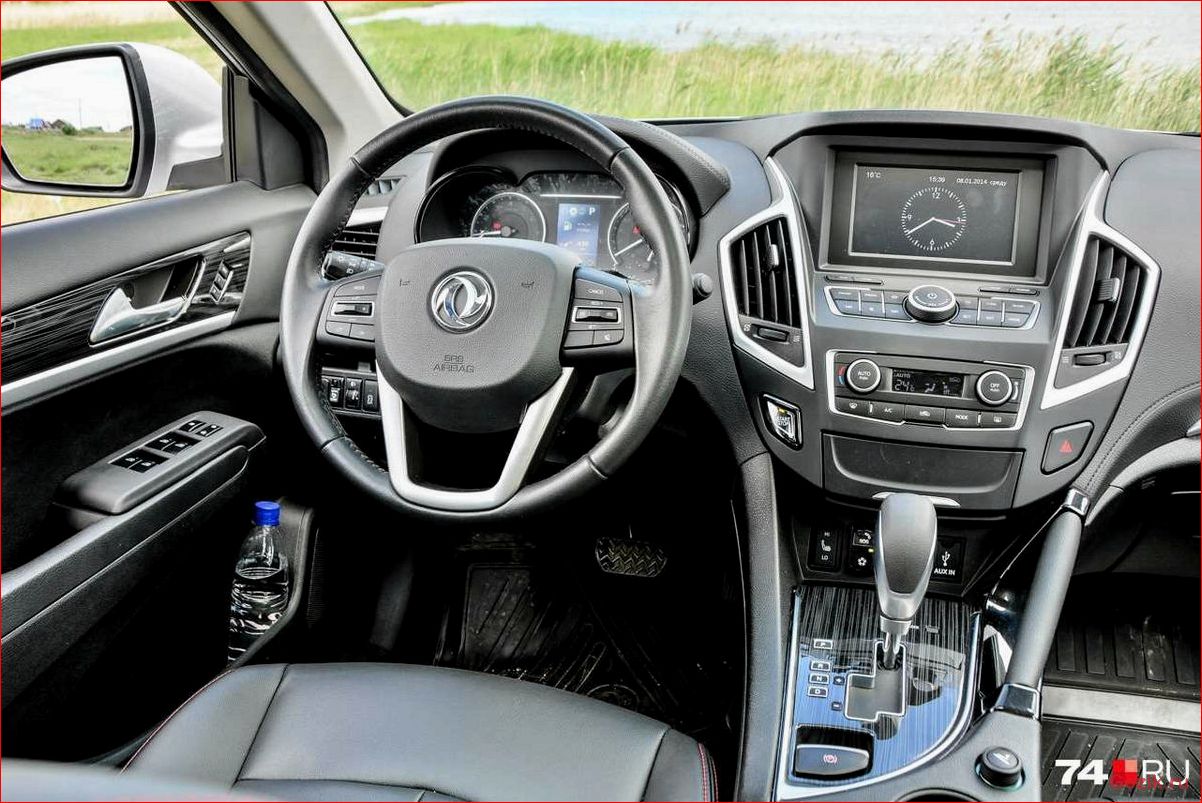 Кроссовер Dongfeng AX7 2014 на базе Qashqai кроссовер, dongfeng, 2014, базе, qashqai