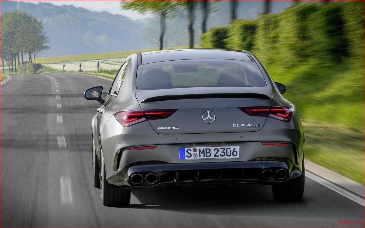 Mercedes представил "заряженный" A45 AMG mercedes, представил, заряженный
