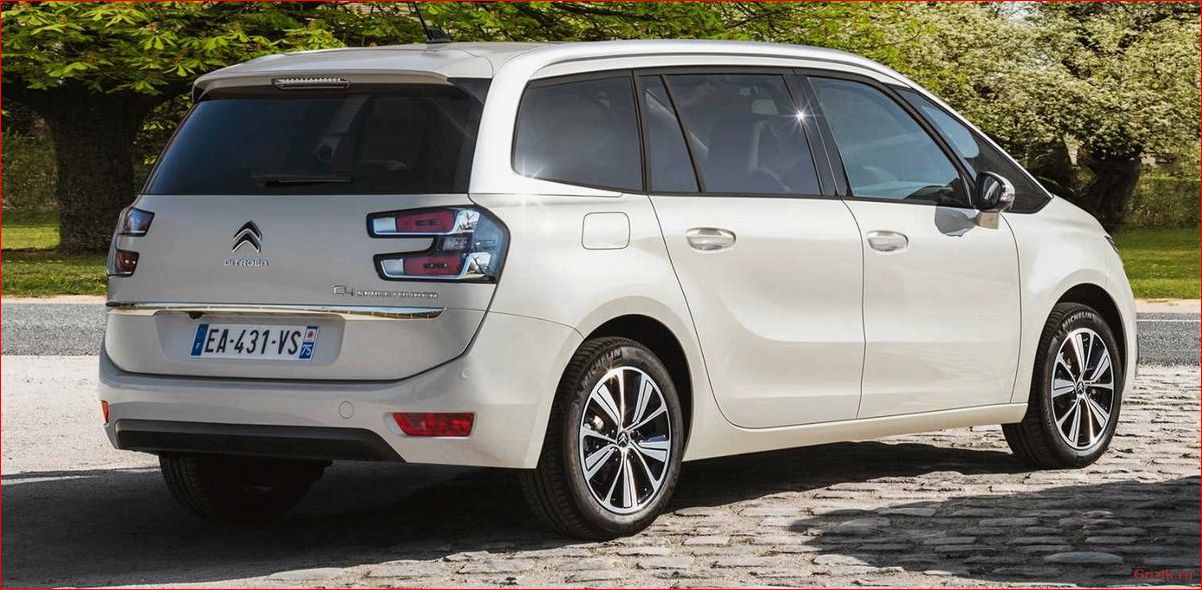 новый, citroen, grand, picasso, проходит