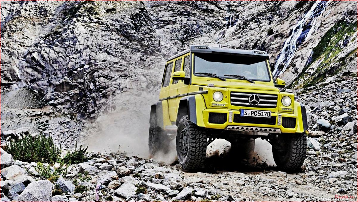 Внедорожник Mercedes-Benz G500 4x4-2 2015 внедорожник, mercedes-benz, g500, 4x4-2, 2015