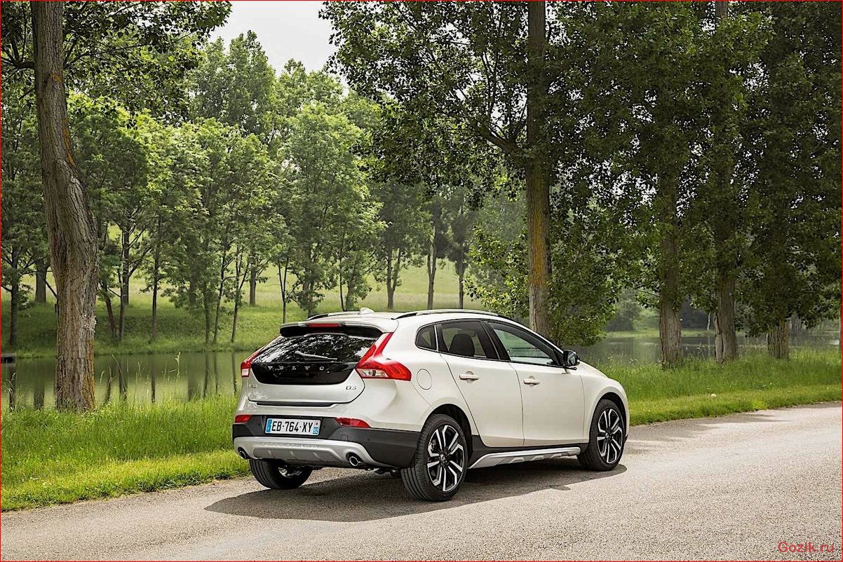 Компактный кроссовер Volvo V40 Cross Country компактный, кроссовер, volvo, cross, country
