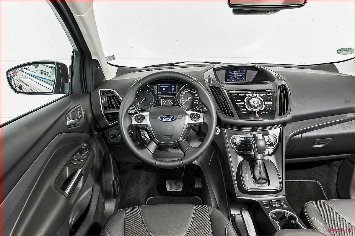 Представлены российские варианты комплектации автомобиля Ford Kuga представлены, российские, варианты, комплектации, автомобиля