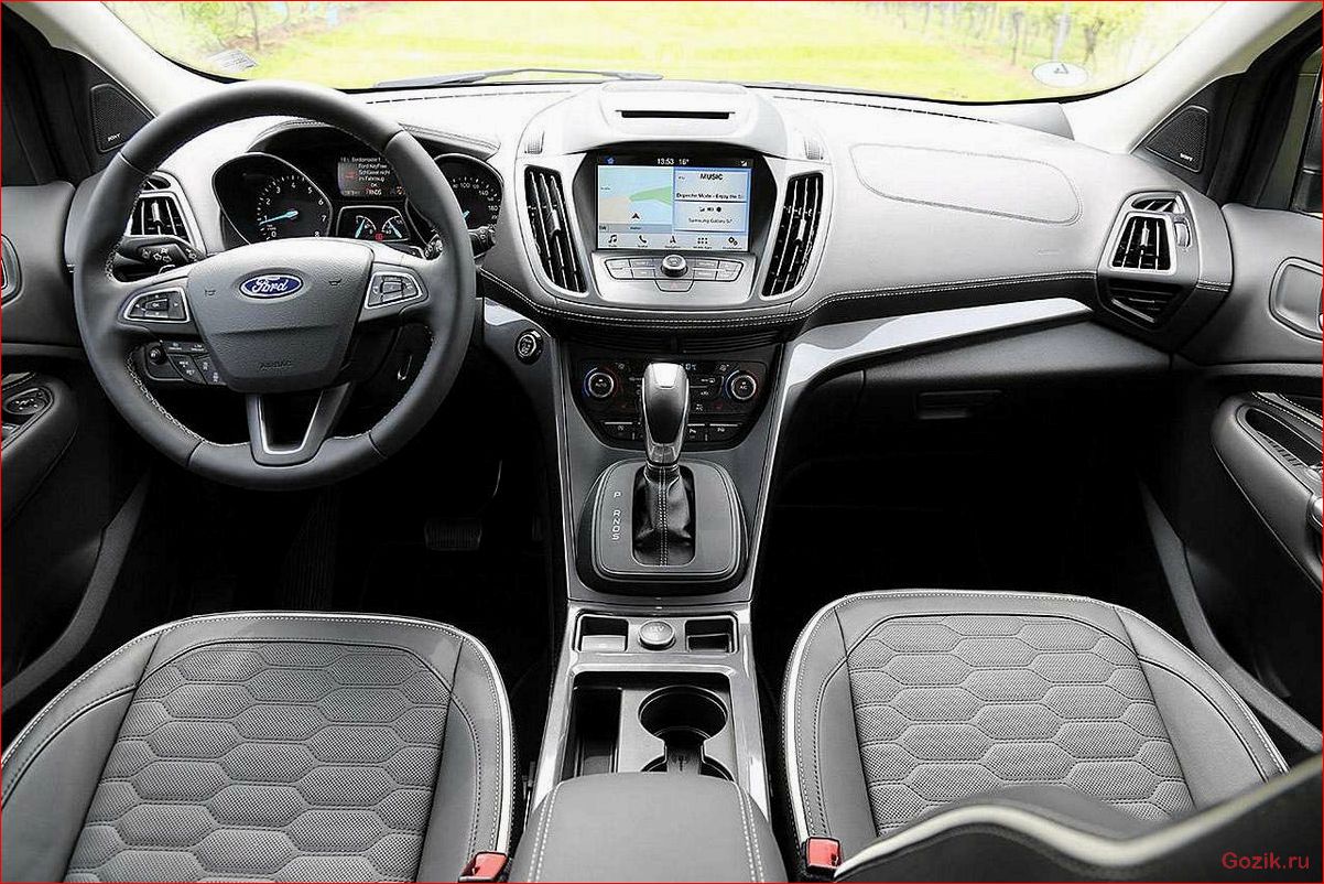 Представлены российские варианты комплектации автомобиля Ford Kuga представлены, российские, варианты, комплектации, автомобиля