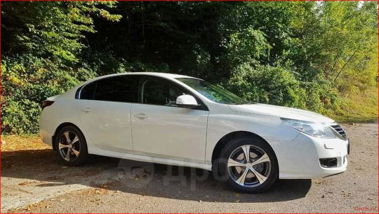 Седан Renault Latitude 2012 года седан, renault, latitude, 2012, года